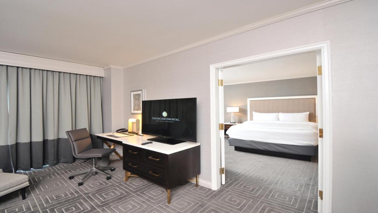 Intercontinental Kansas City At The Plaza By Ihg Exterior photo