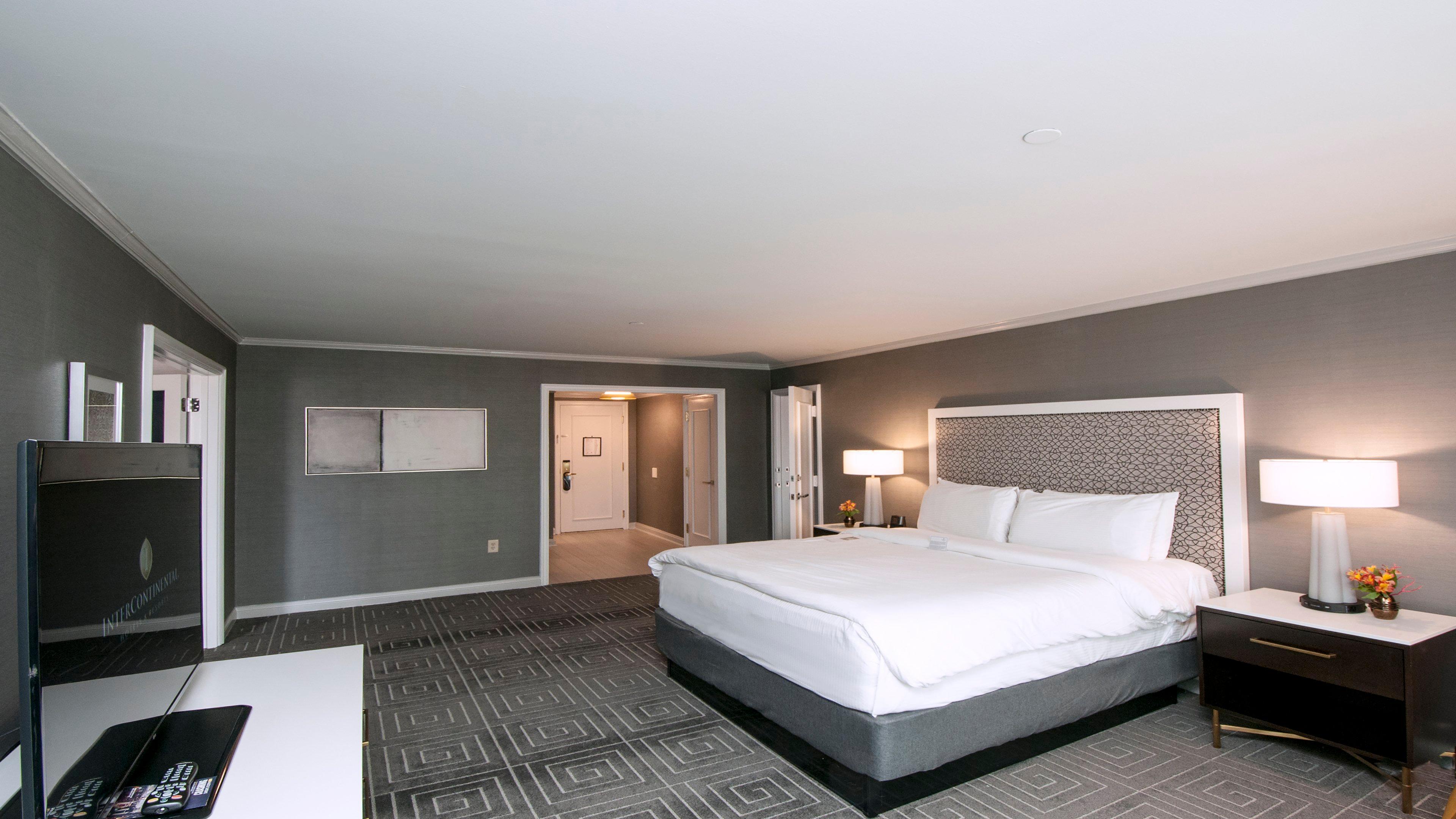 Intercontinental Kansas City At The Plaza By Ihg Exterior photo