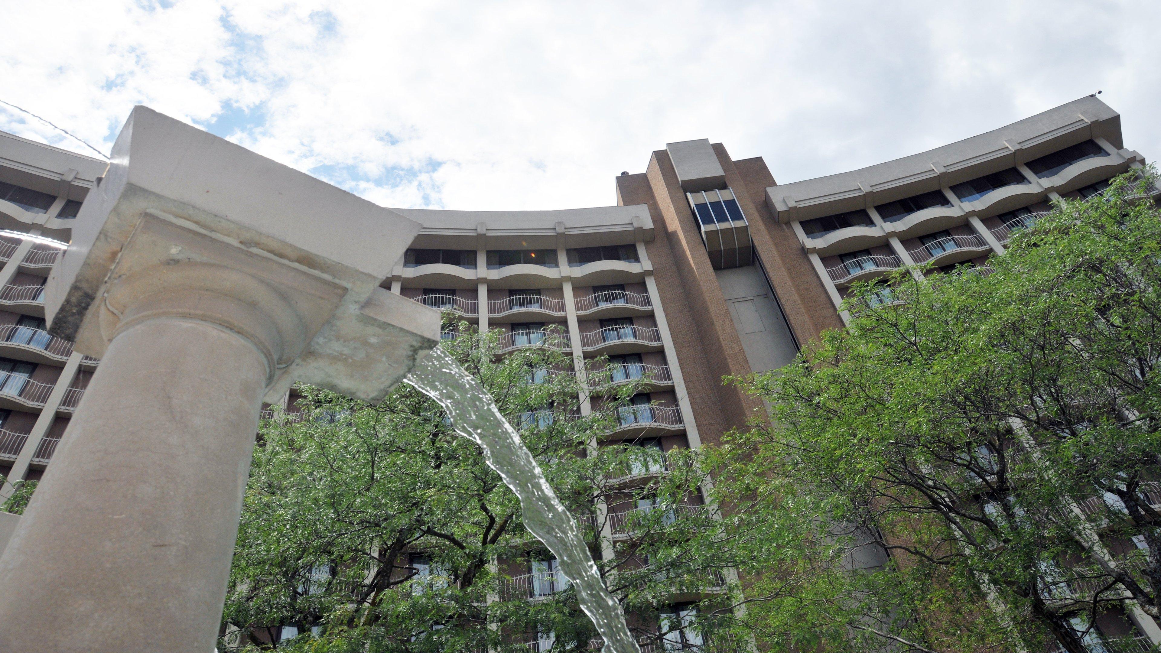 Intercontinental Kansas City At The Plaza By Ihg Exterior photo